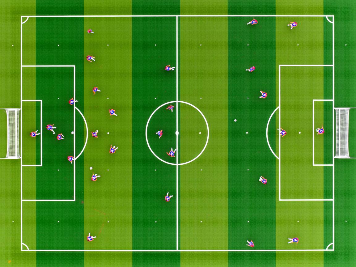 ac米兰官网首页-埃弗顿后腰防守强度提升限制穿插跑动，埃弗顿的球衣  第2张